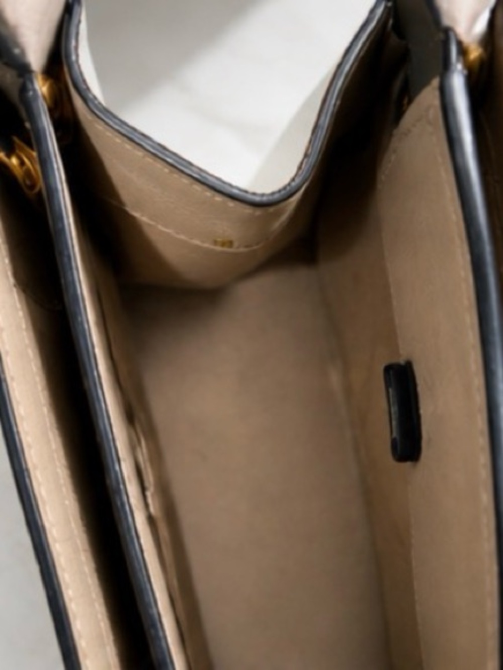 Structured Two-Tone Beige and Black Satchel Handbag - Picture 2 of 6